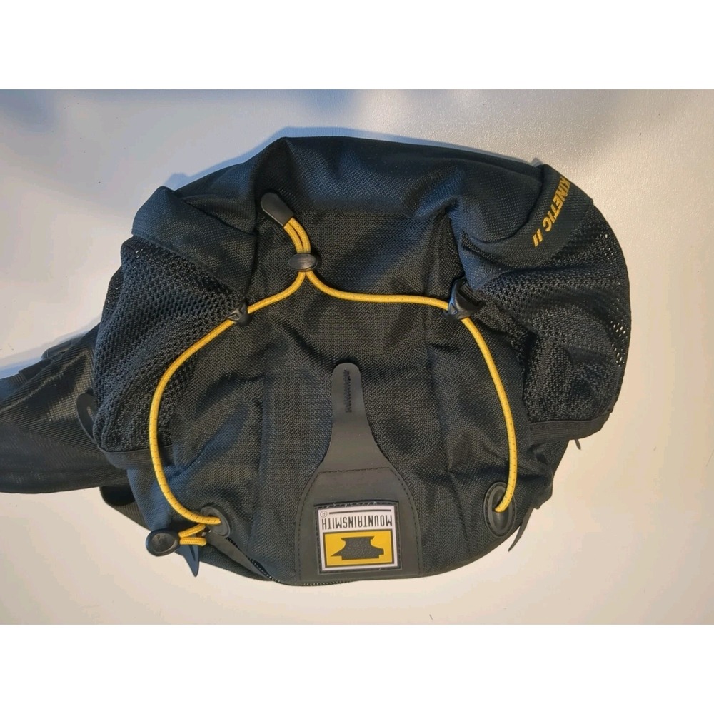 Mountainsmith Black Kinetic II Waist Bag Fanny Pack Hiking  Mountain Smith